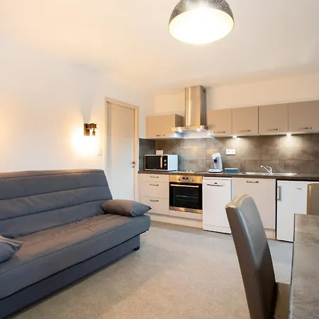 Apartment - De La Moulinquie