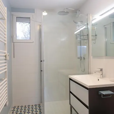 - De La Moulinquie Saint-Cirgue