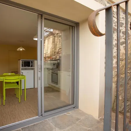 Apartment - De La Moulinquie *