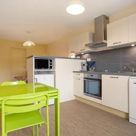 - De La Moulinquie Apartman